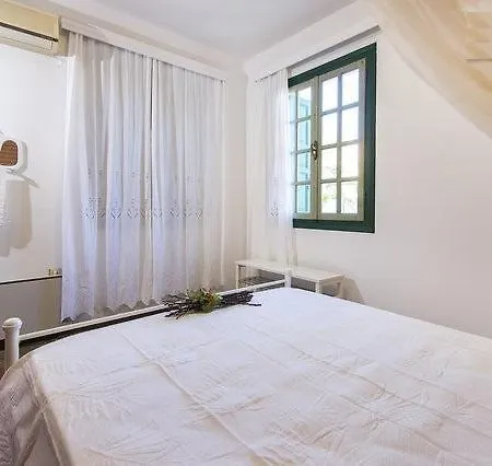 Villa Theofilos House *