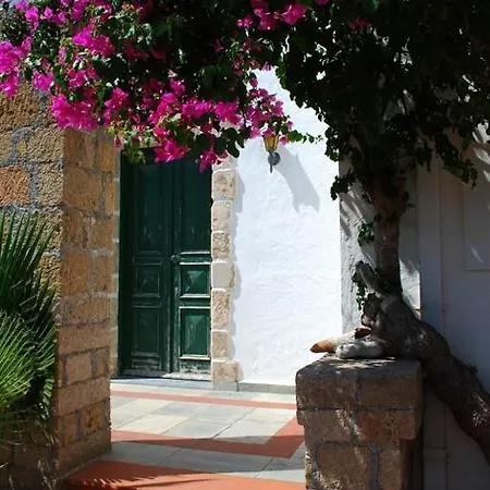 Villa Theofilos House Lakhania